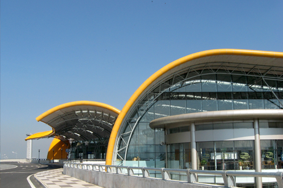 Sân bay Đà Lạt cách thành phố bao xa